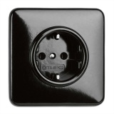 THPG 173038 Gniazdo z uziemieniem Schuko bakelit czarny